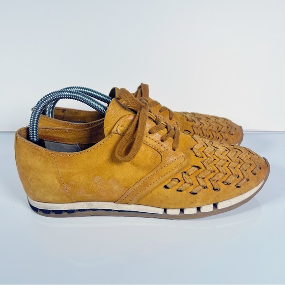 A.S.98 Yellow Gold Leather Trainers | 40 - Picture 2 of 9